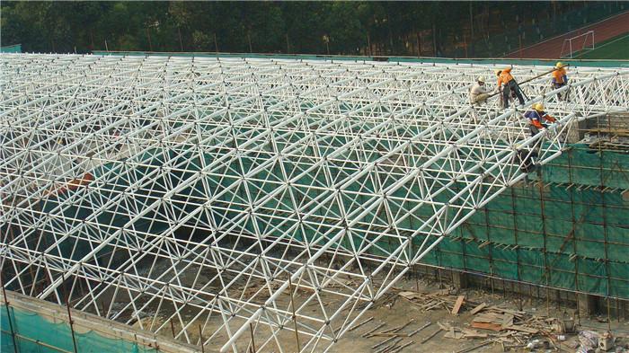 西藏運長鋼結構工程公司 專業定制拉薩網架膜結構、玻璃幕墻與彩鋼活動鋼結構網架